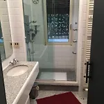 ゲストハウス Suite 4*
